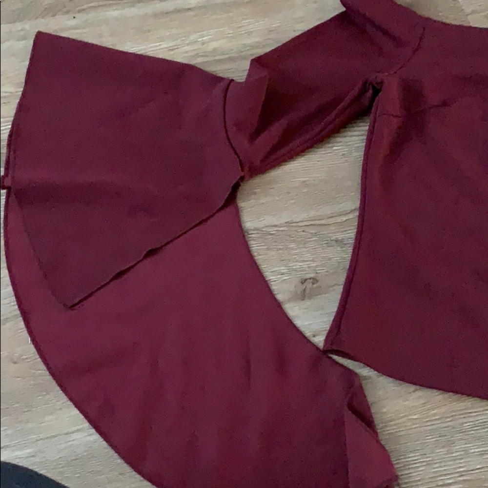 🚨🚨 SOLD 🚨🚨Charlotte Russe Blouse - Picture 2 of 3